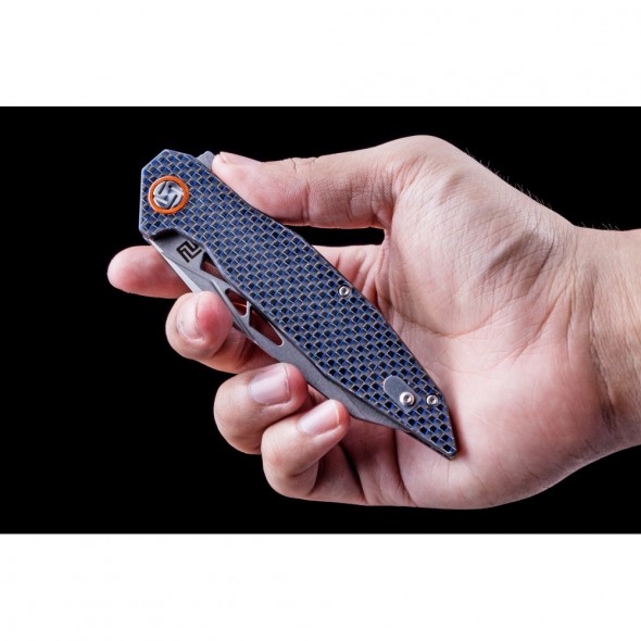 Artisan Cygnus Linerlock CF