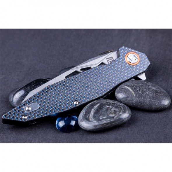 Artisan Cygnus Linerlock CF