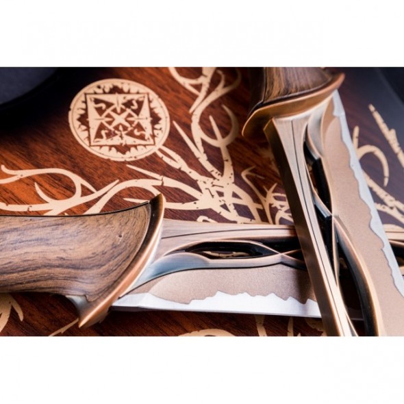 Hobbit - Fighting Knives of Tauriel