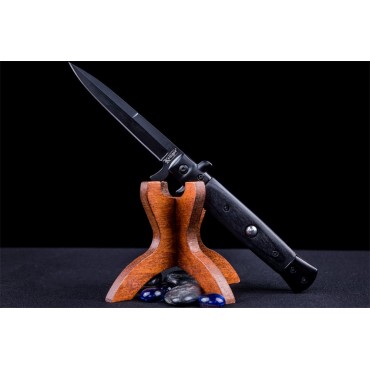 Kriegar Black Stiletto with Black Blade