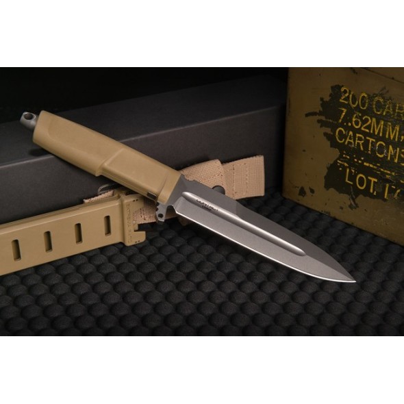 Extrema Ratio Contact Fixed Blade HCS