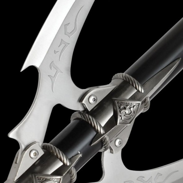 Kit Rae Allaxdrow Spear