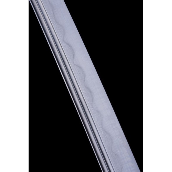 Akamusashi Katana (赤武蔵)