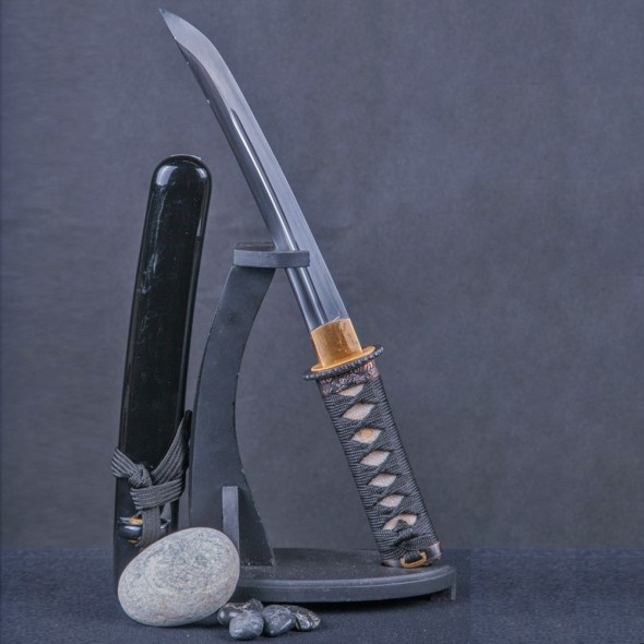 Black Tanto with Bo-hi