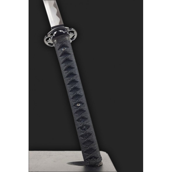 Nami Katana (波)