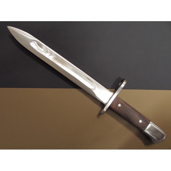Bayonet Gurkha (Spearhead)