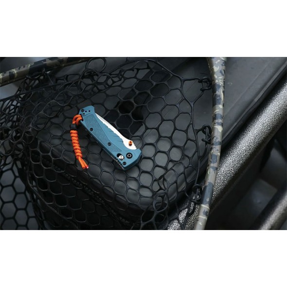 Benchmade Mini Adira™ | Depth Blue Grivory® | Drop-Point