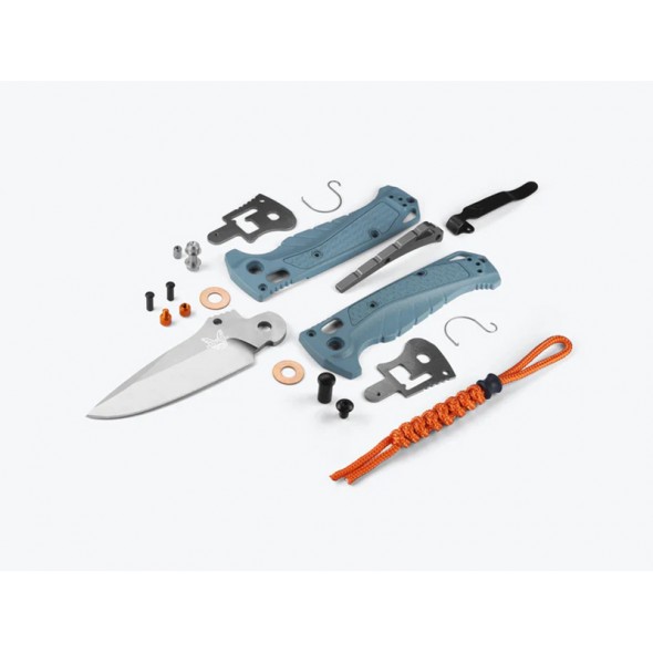Benchmade Mini Adira™ | Depth Blue Grivory® | Drop-Point
