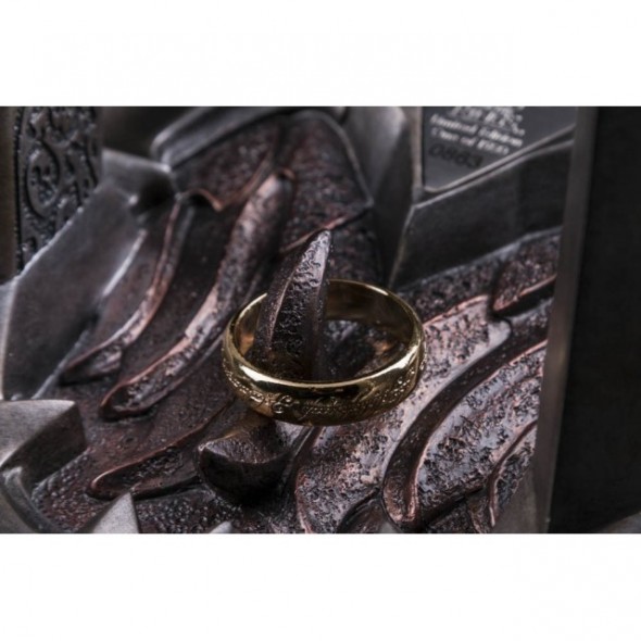 Hobbit Mace Of Sauron With One Ring