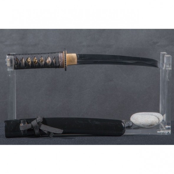 Black Tanto with Bohi